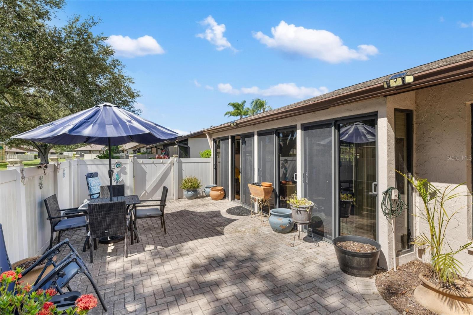 CURRY COVE - Residential