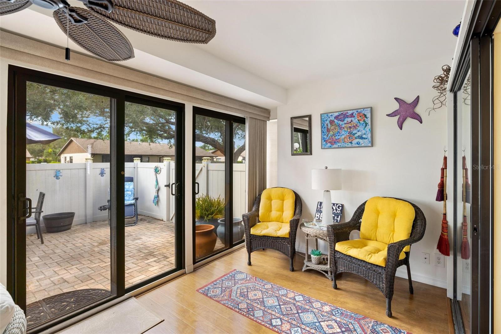 CURRY COVE - Residential