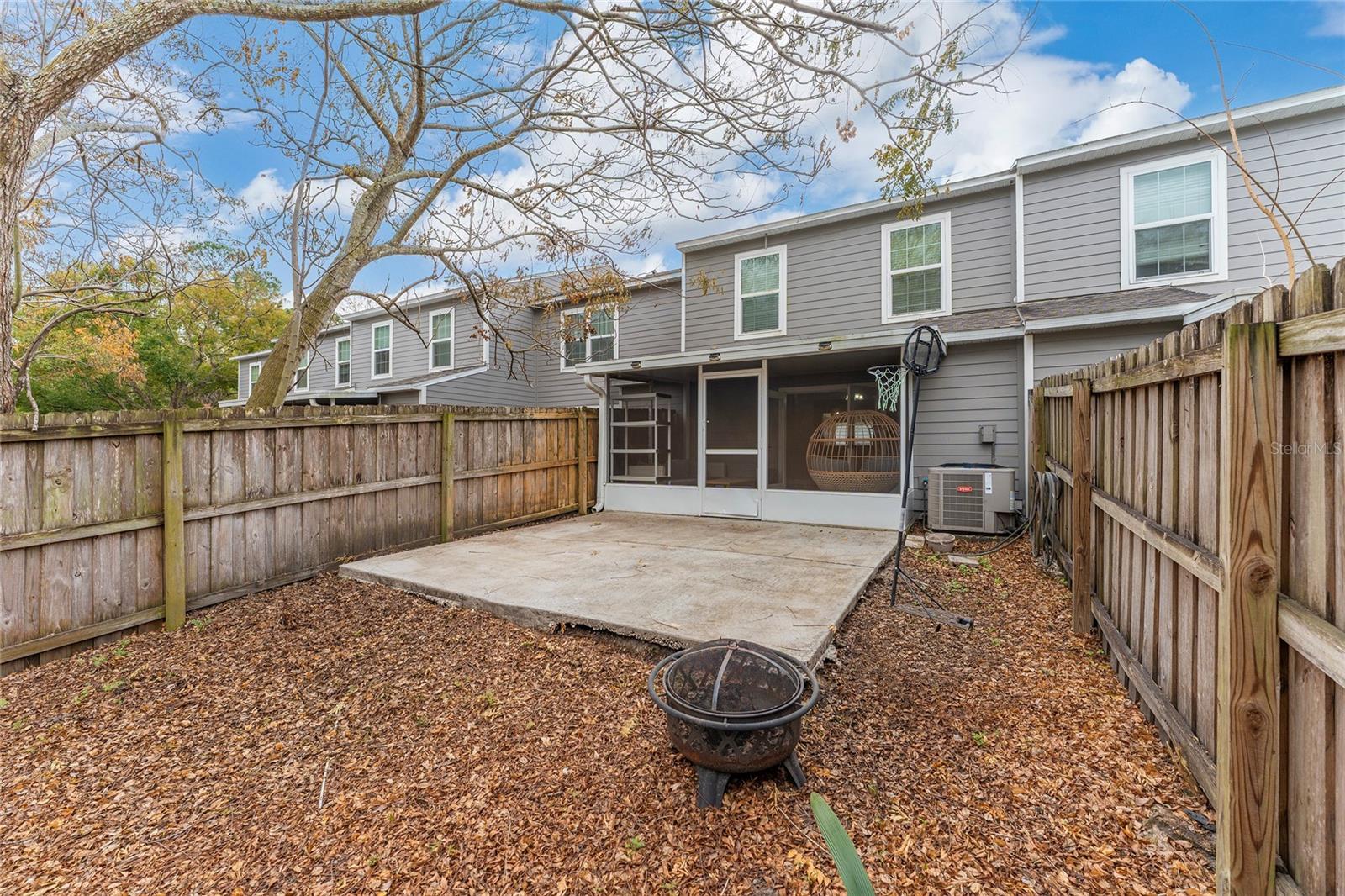 DEER RUN UNIT 19A - Residential Lease