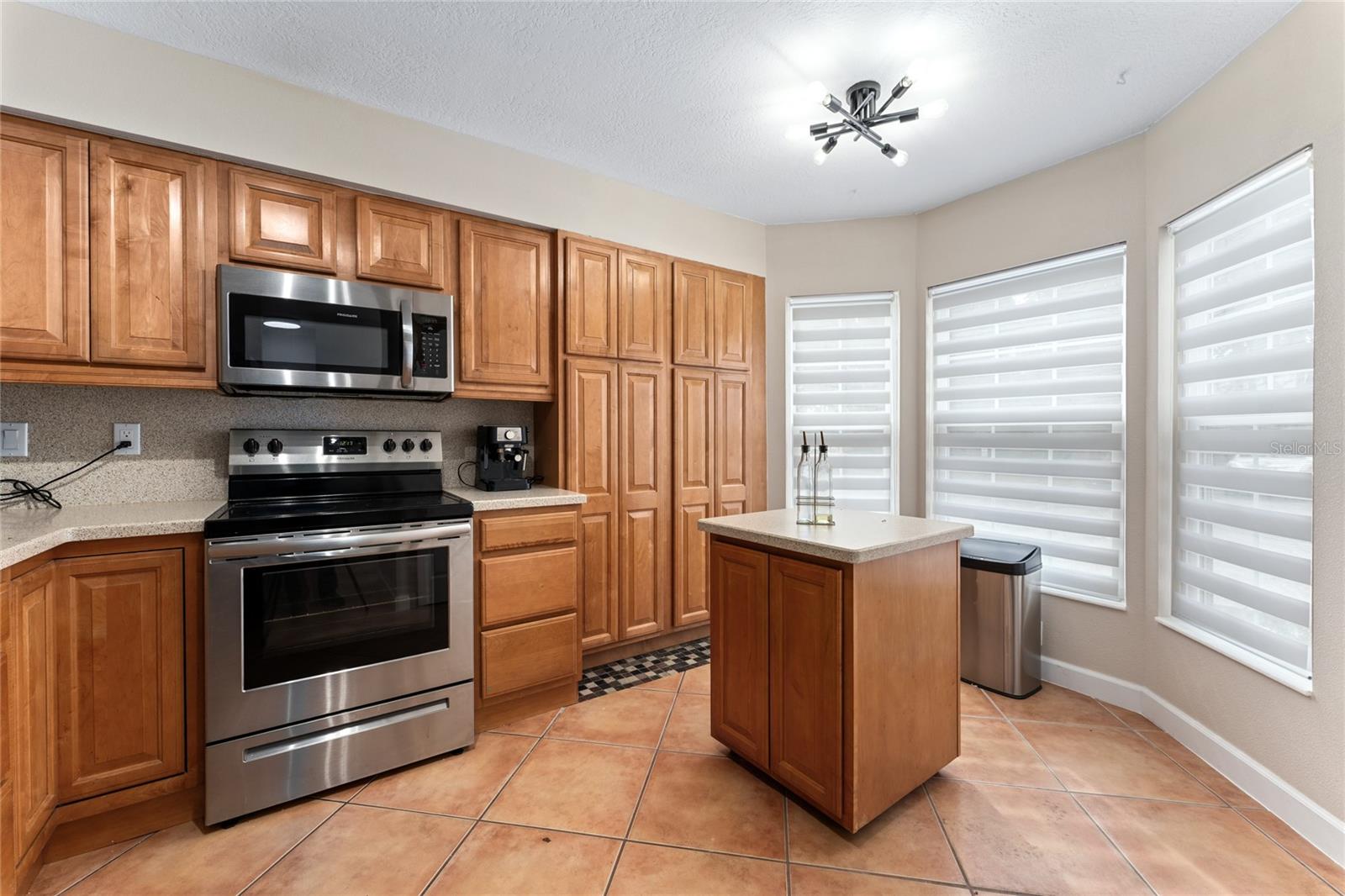 DEER RUN UNIT 19A - Residential Lease