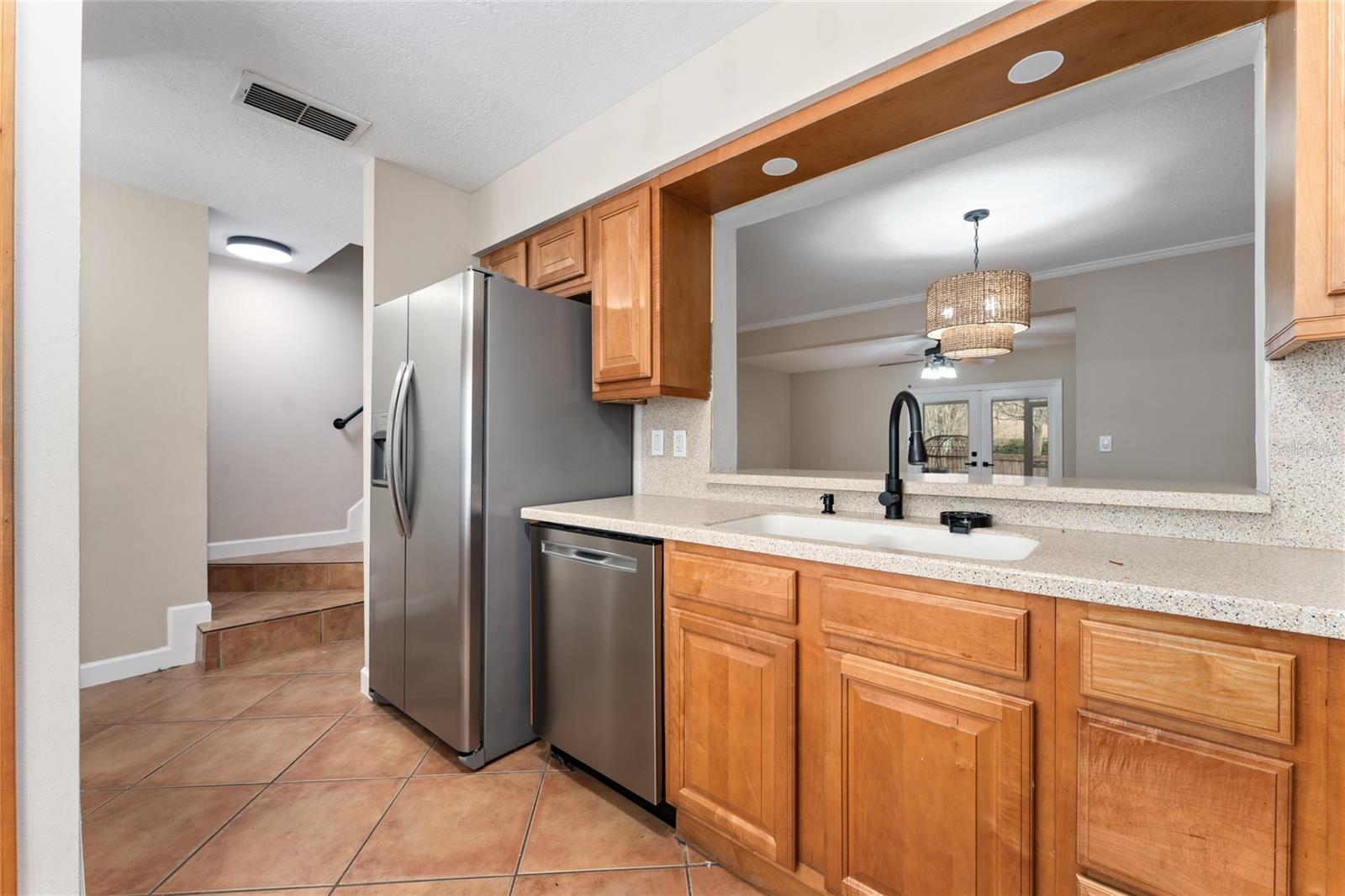 DEER RUN UNIT 19A - Residential Lease