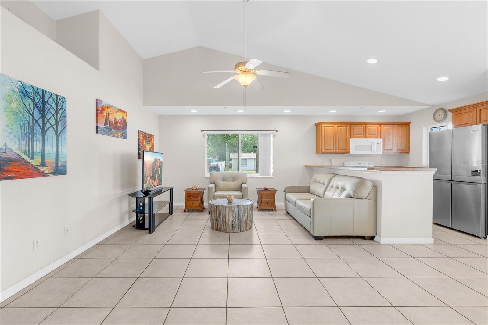 CAMARY MAUD GROVES SEC 02 - Residential