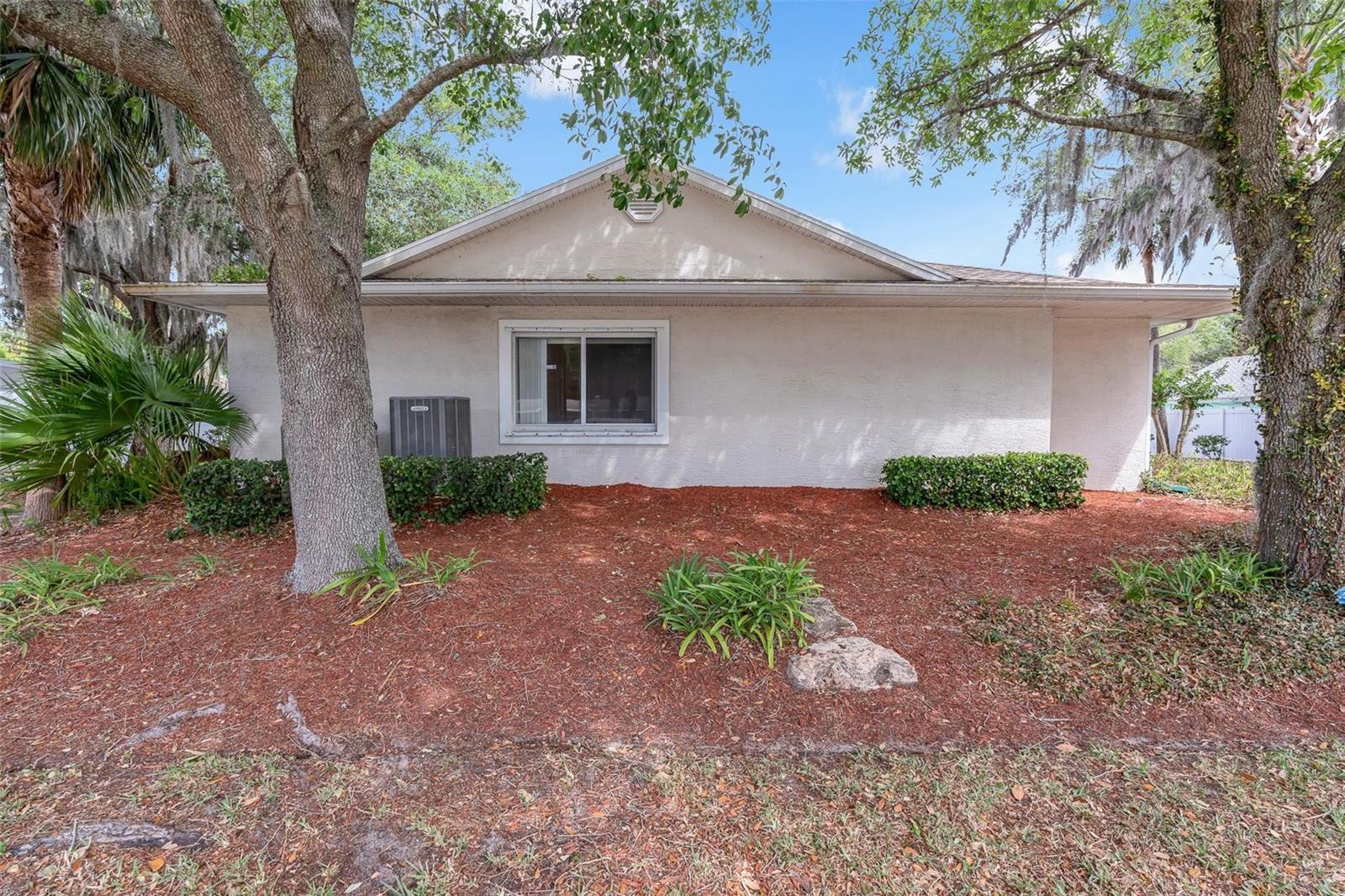 CAMARY MAUD GROVES SEC 02 - Residential