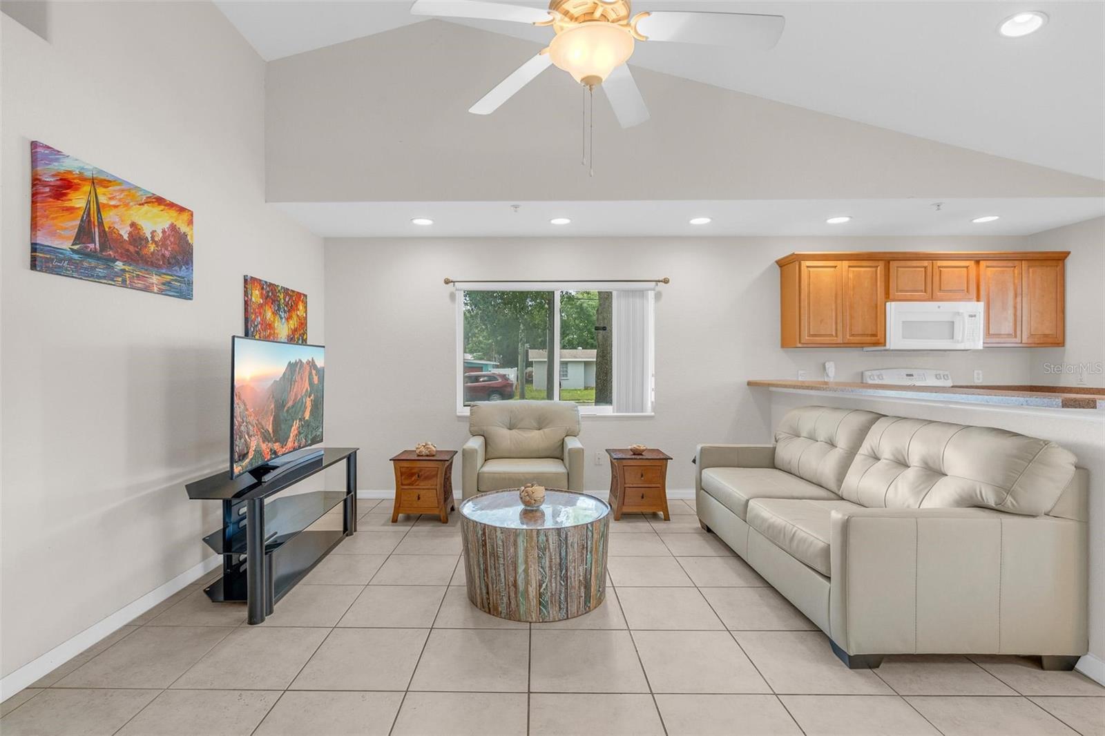 CAMARY MAUD GROVES SEC 02 - Residential