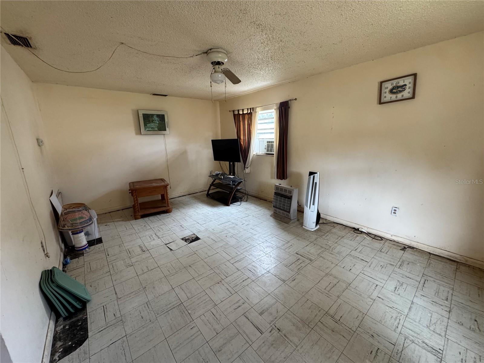 LAKE APOPKA BEACH ADD 02 - Residential