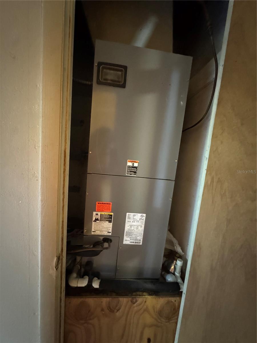 LAKE APOPKA BEACH ADD 02 - Residential