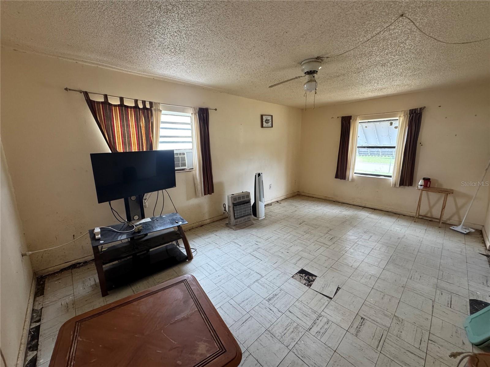 LAKE APOPKA BEACH ADD 02 - Residential