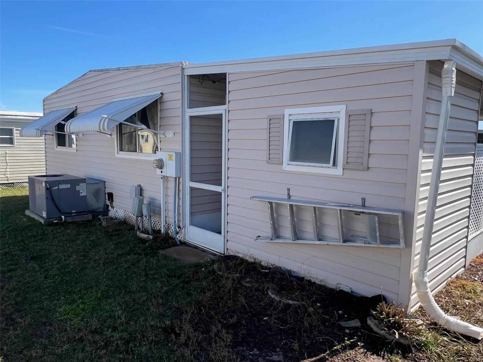 263 SAGO PALM STREET