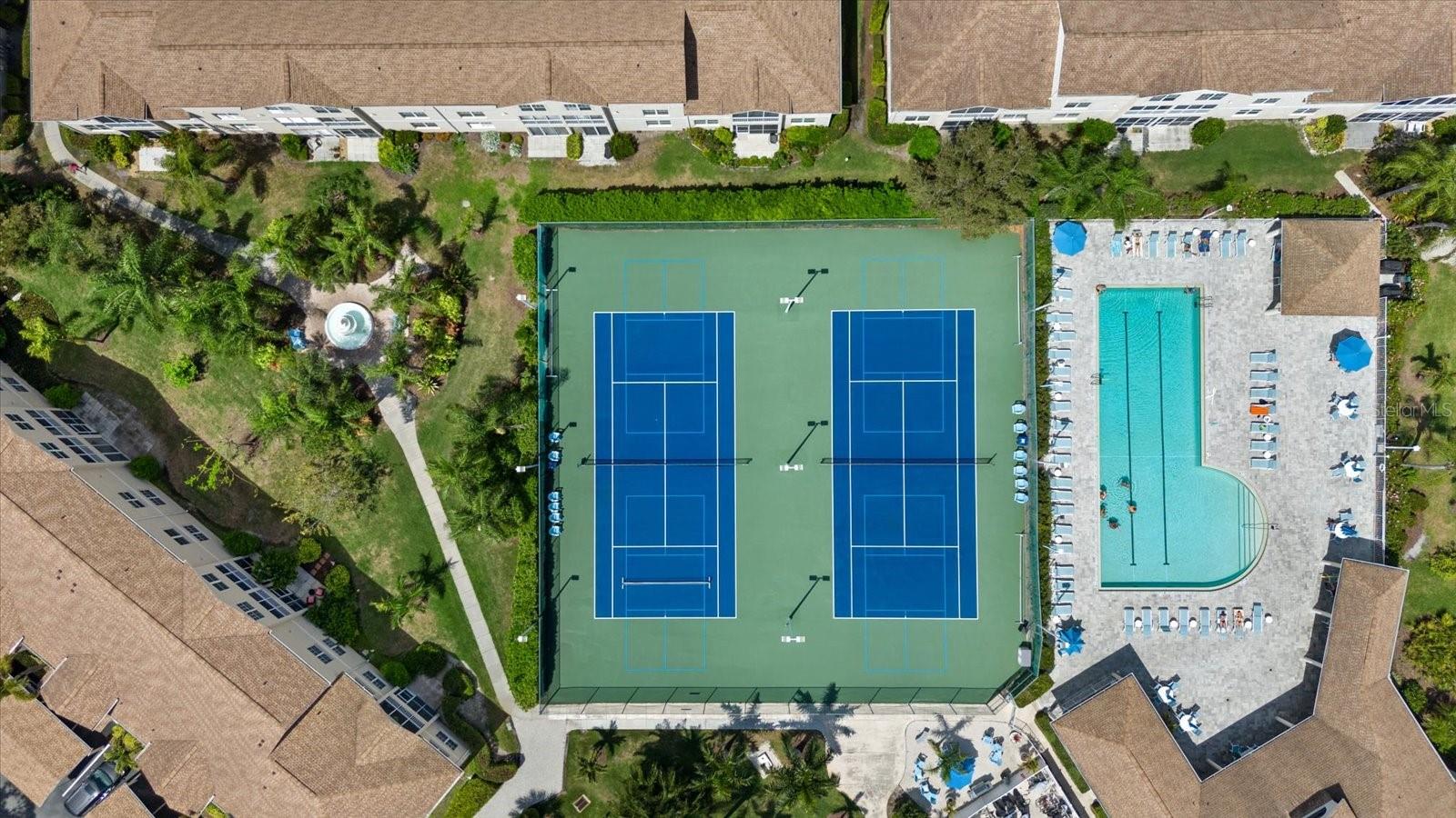 PINESTONE AT PALMER RANCH - Residential