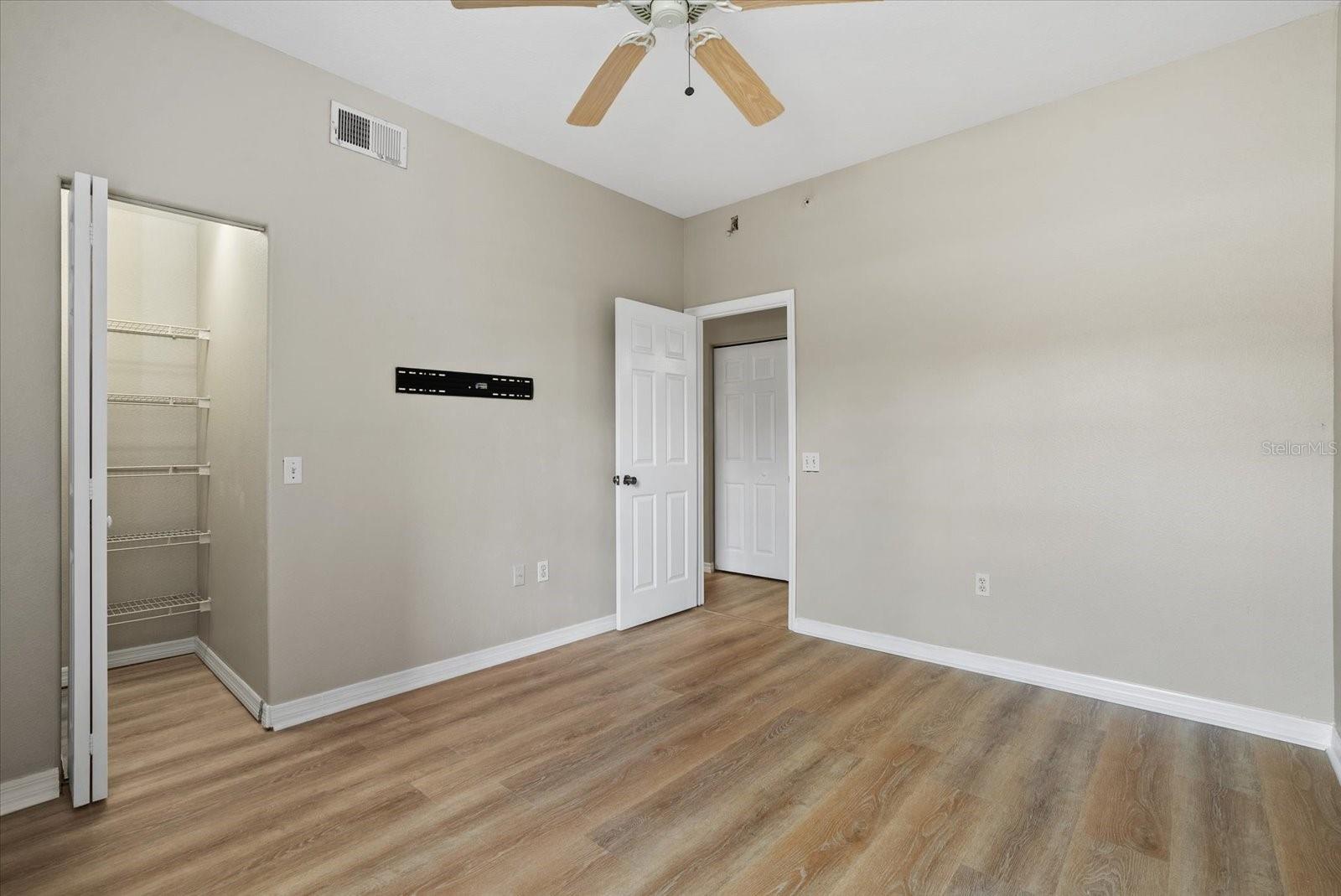 PINESTONE AT PALMER RANCH - Residential