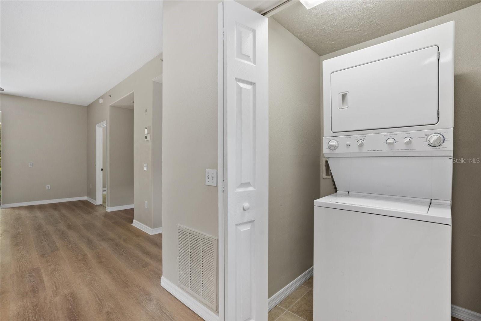 PINESTONE AT PALMER RANCH - Residential