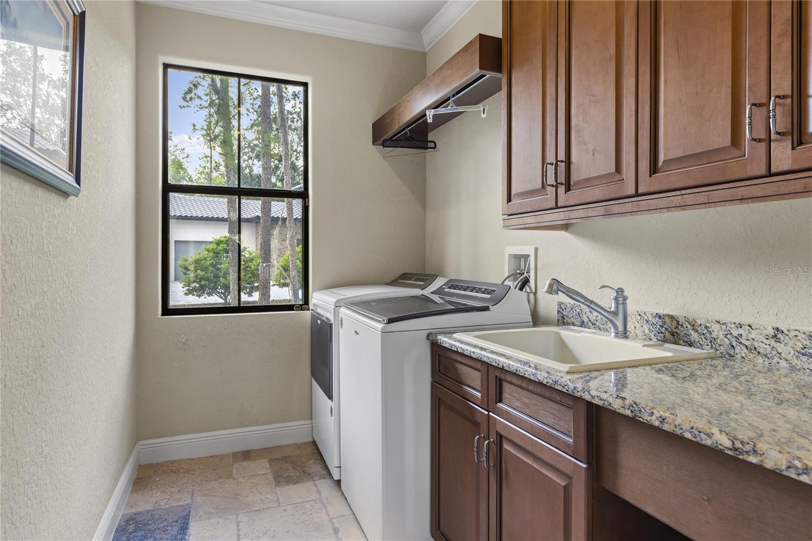 BELLA COLLINA - Residential