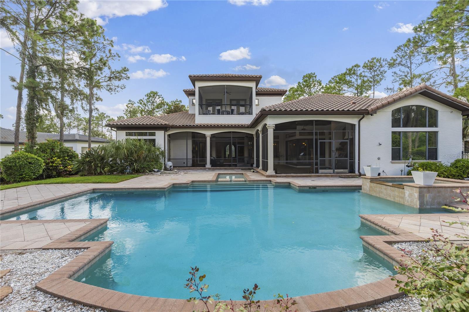 BELLA COLLINA - Residential