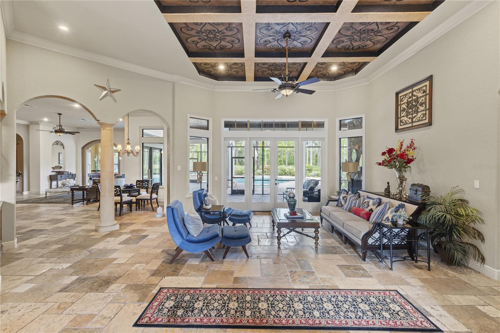 BELLA COLLINA - Residential