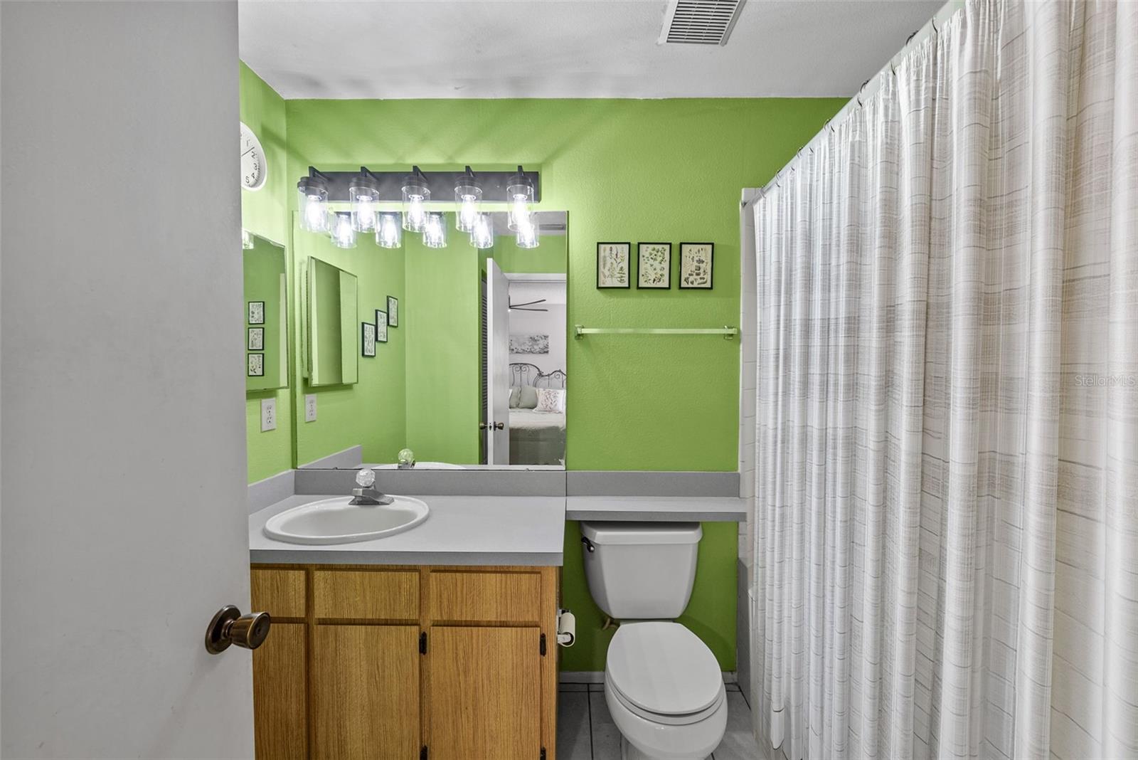 COUNTRYWAY PRCL B TRCT 1 PH - Residential
