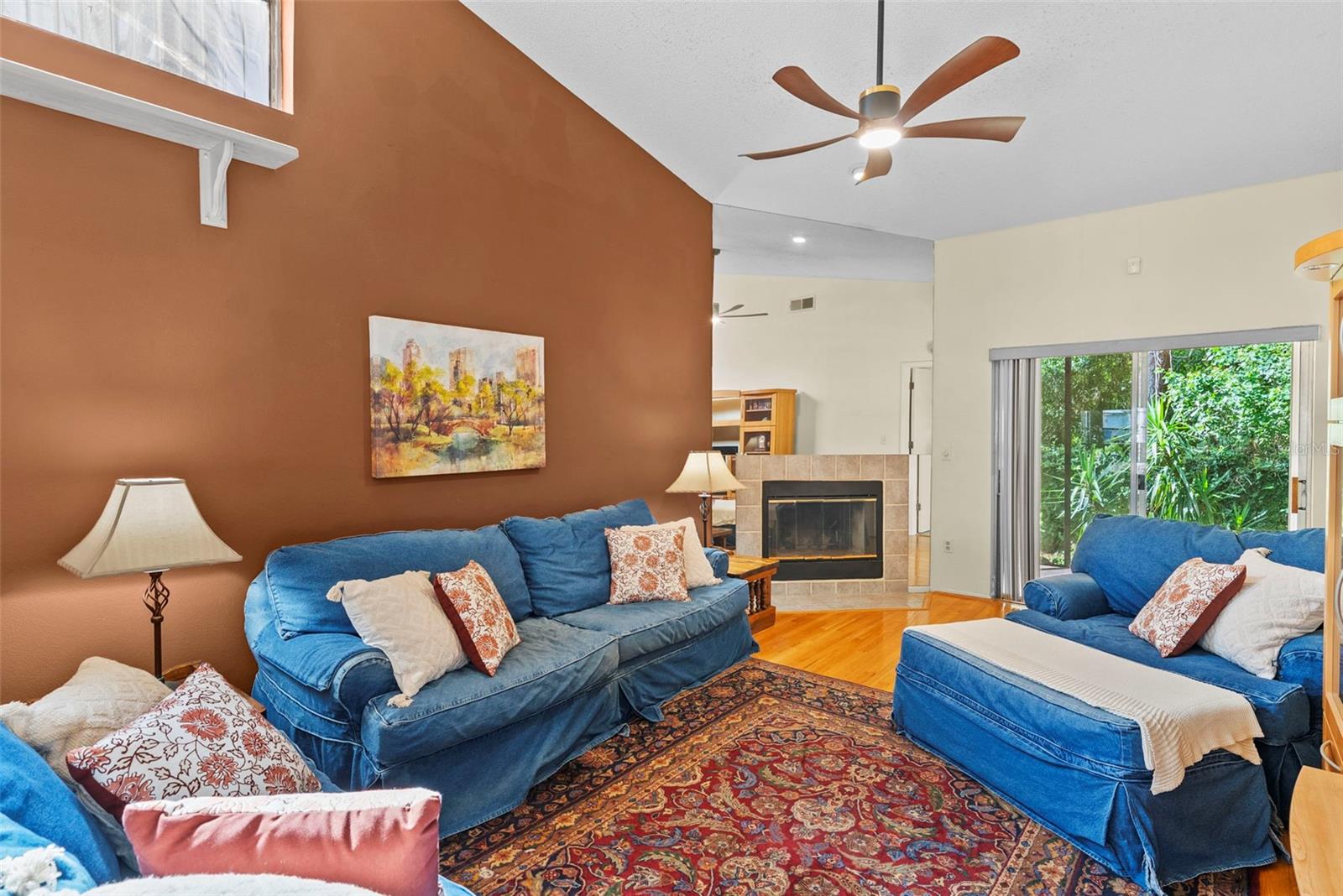COUNTRYWAY PRCL B TRCT 1 PH - Residential