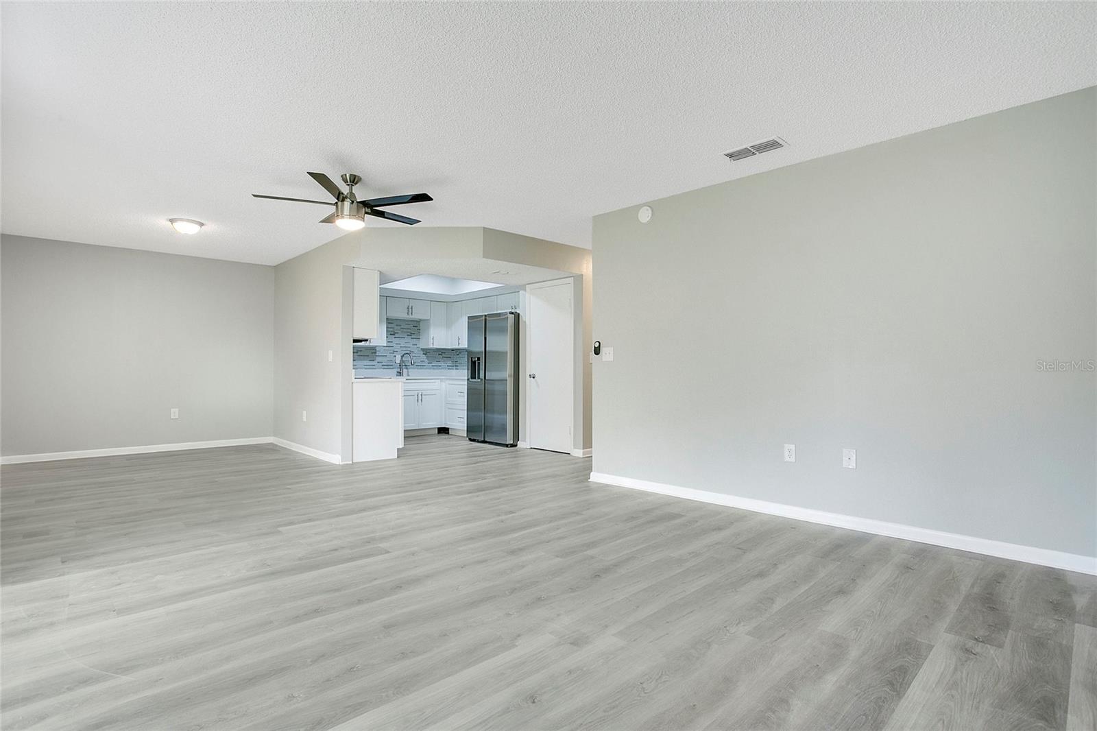 FAIRWAYS/SILVER SPGS SHRS CONDO - Residential