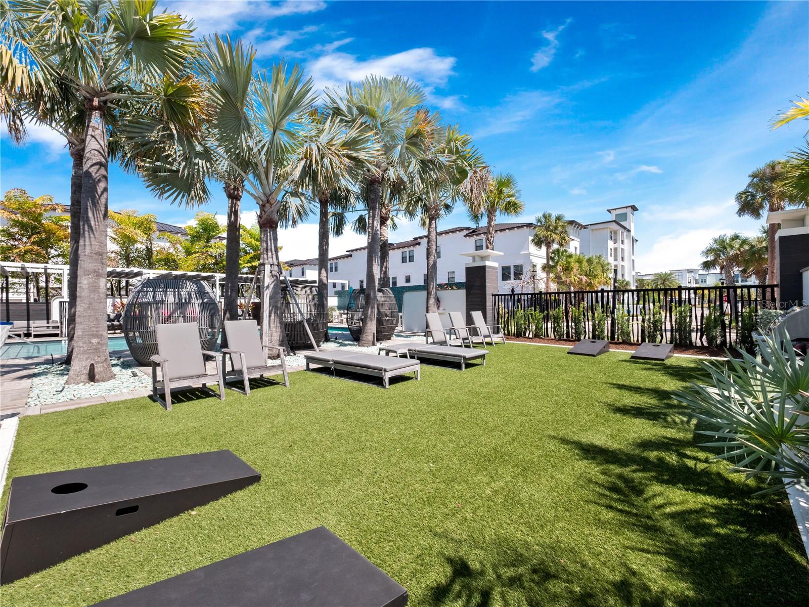 INLET SHORE TWNHMS PH 2A & 2B - Residential