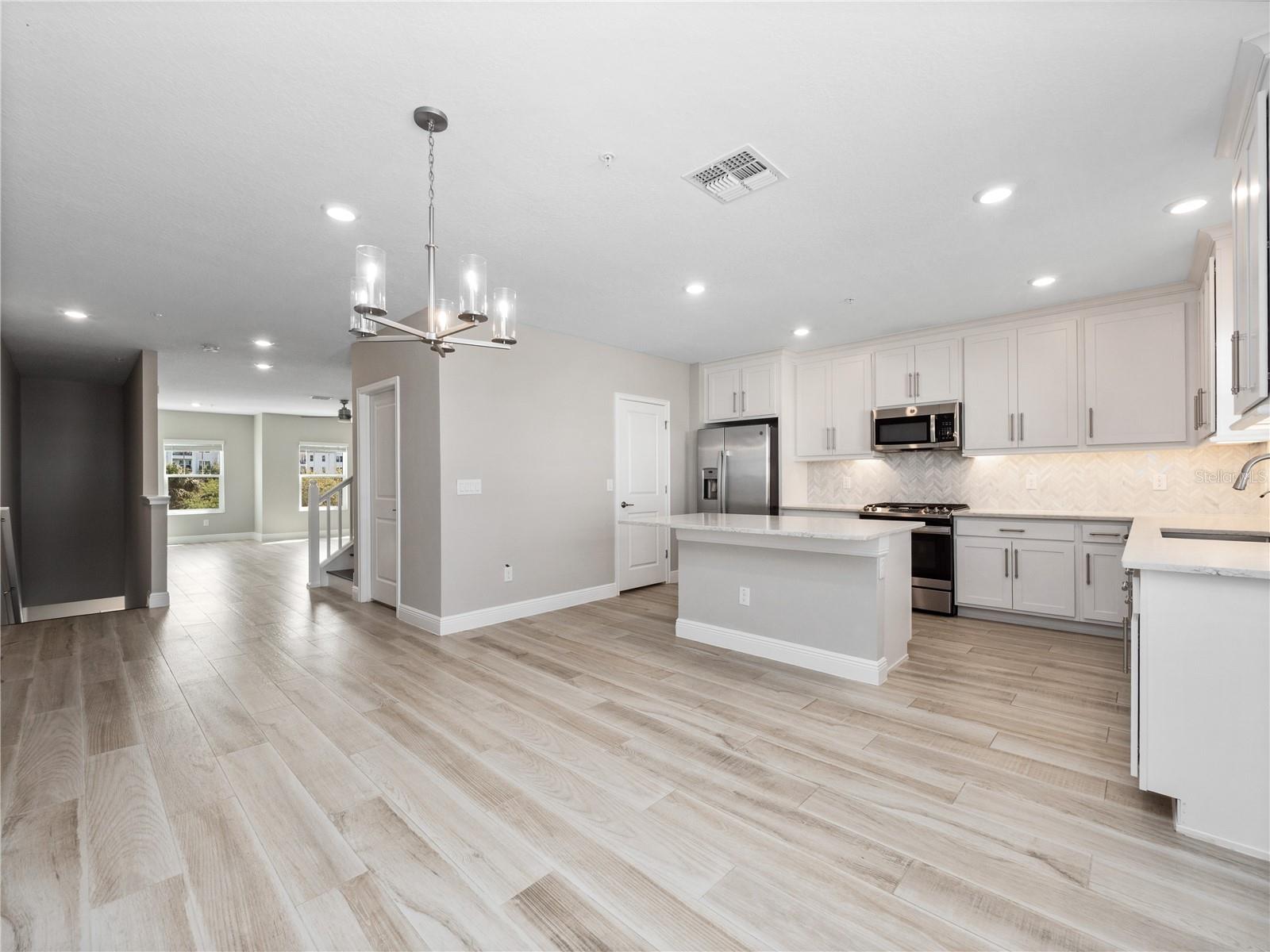 INLET SHORE TWNHMS PH 2A & 2B - Residential