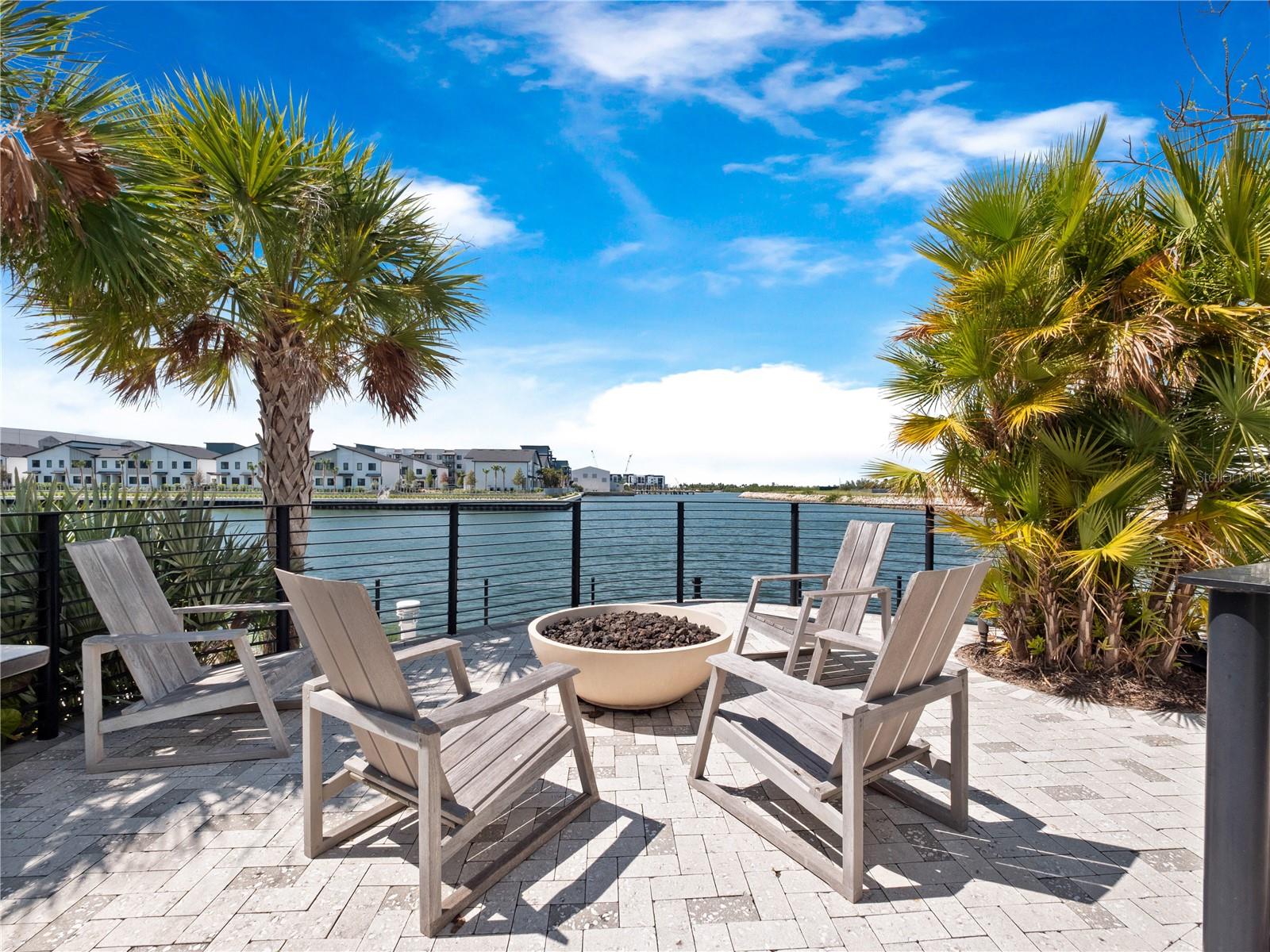 INLET SHORE TWNHMS PH 2A & 2B - Residential