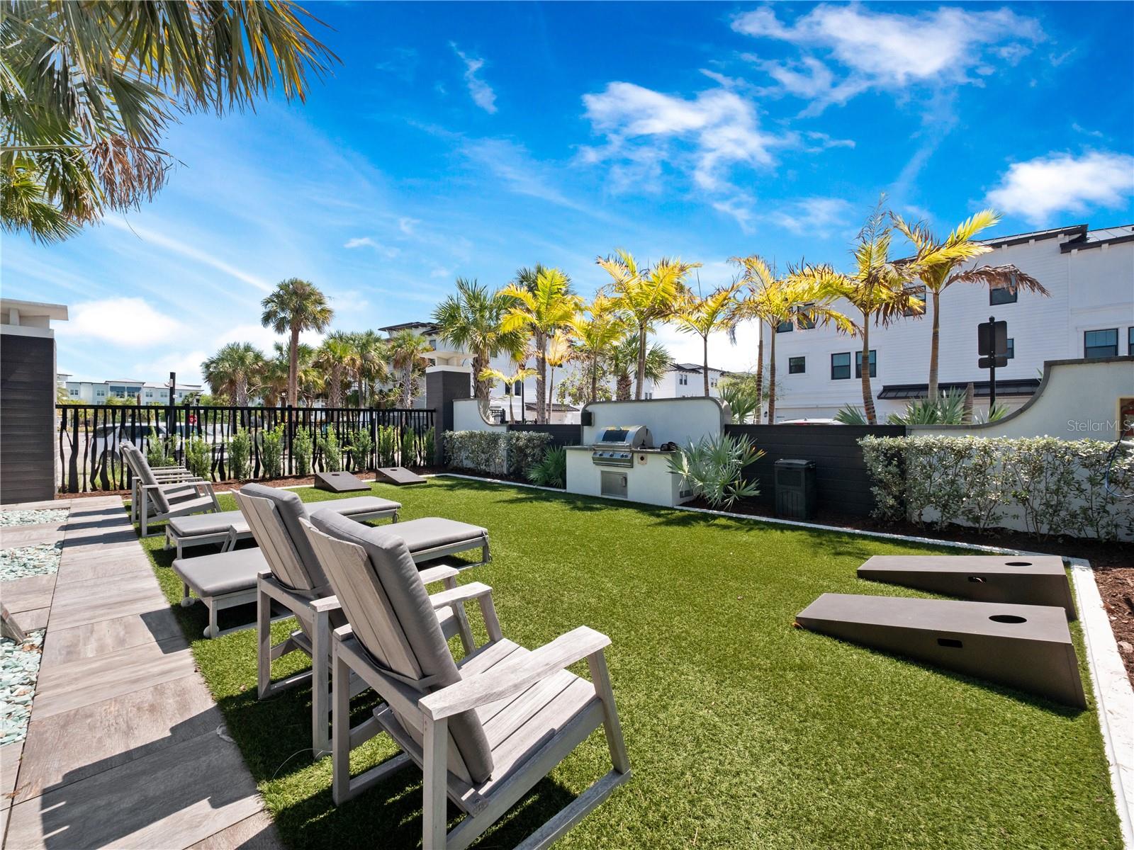 INLET SHORE TWNHMS PH 2A & 2B - Residential