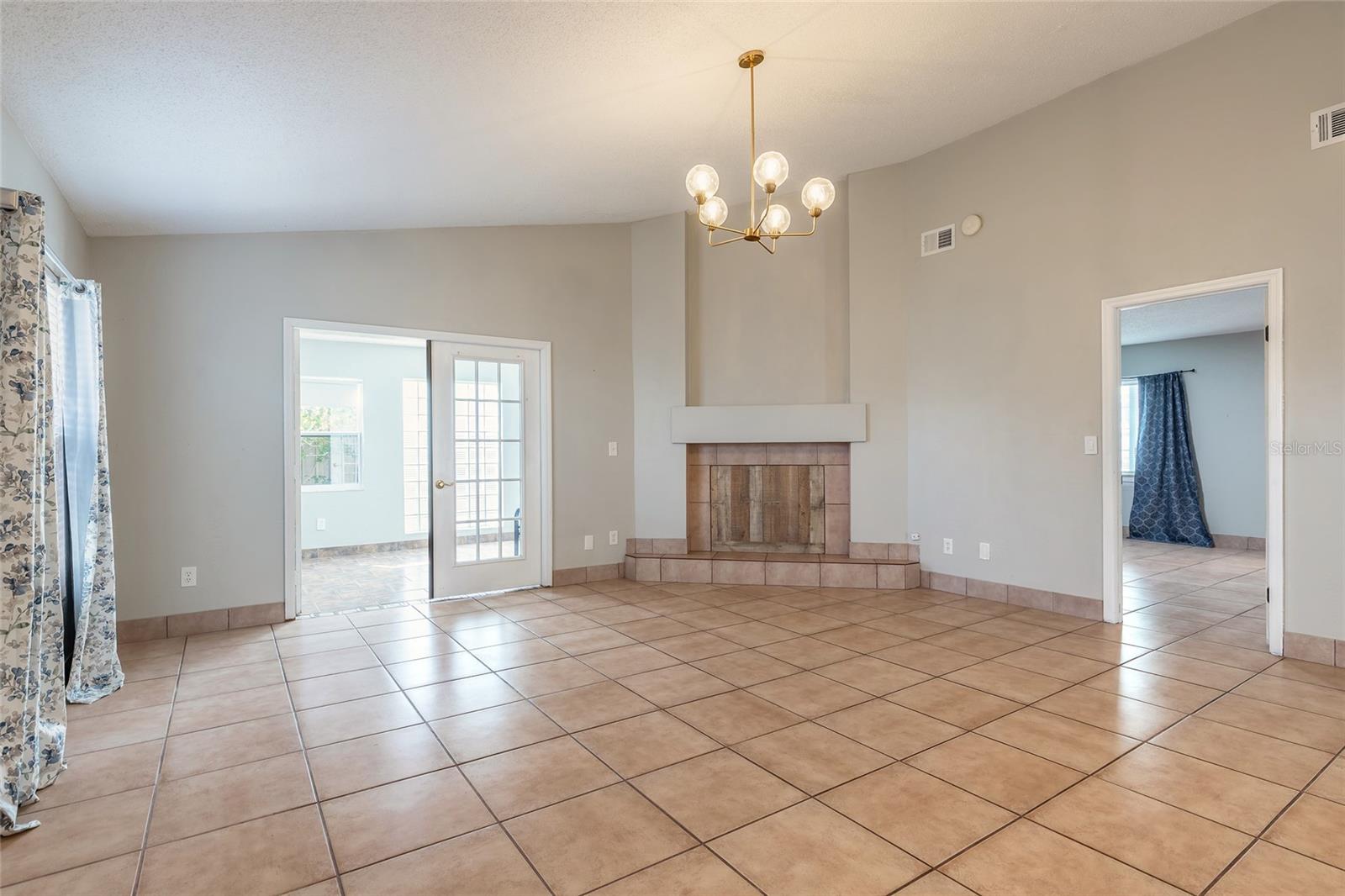 CAPISTRANO BY SEA - Residential