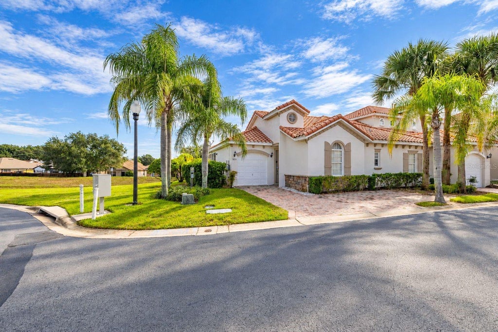 Photo of 506 Brunello Drive, Davenport, FL 33897 (MLS # S5158674)