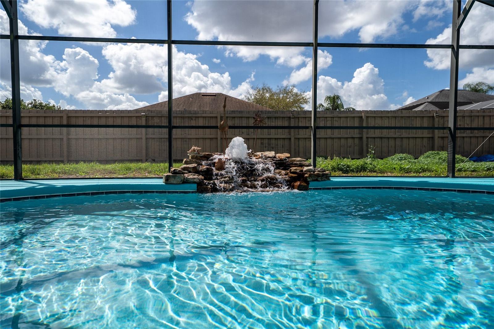 CANOE CREEK LAKES UNIT 4 - Residential