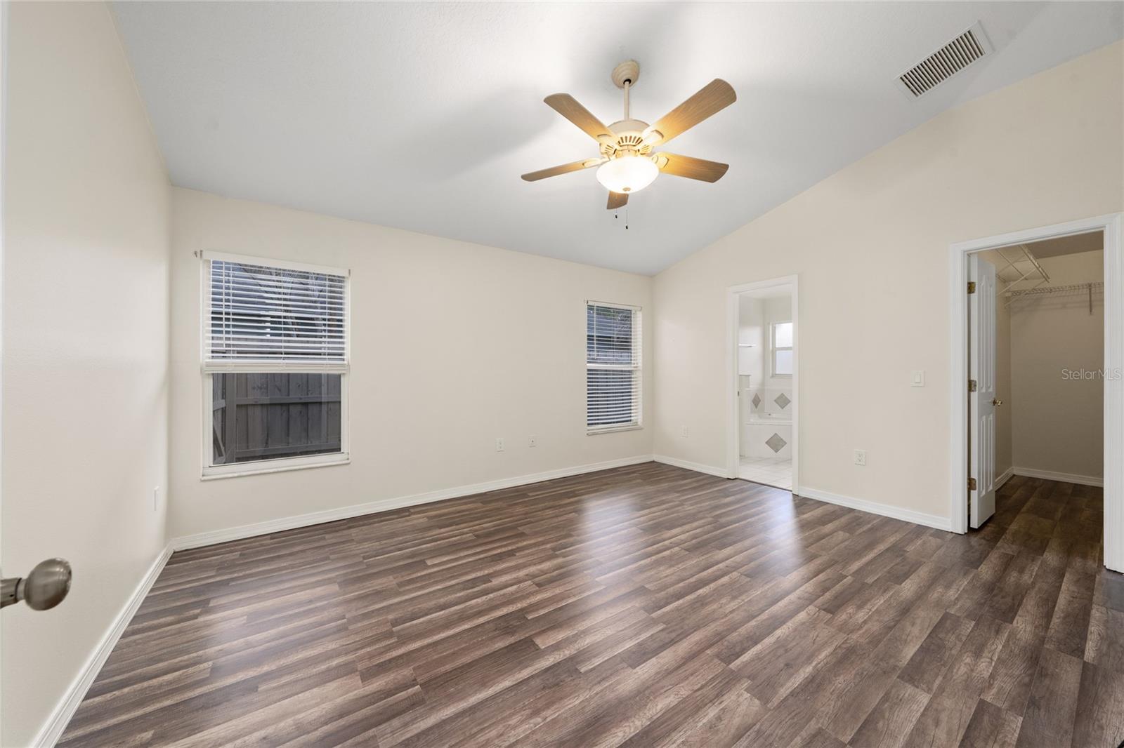 CANOE CREEK LAKES UNIT 4 - Residential