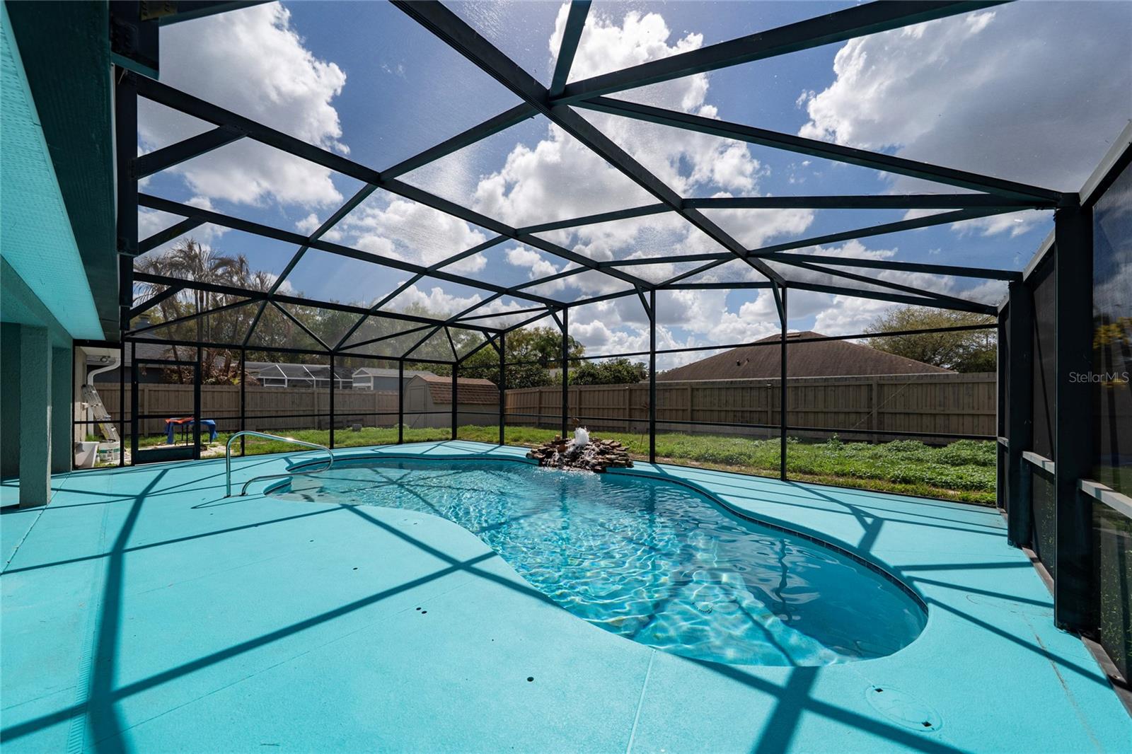 CANOE CREEK LAKES UNIT 4 - Residential