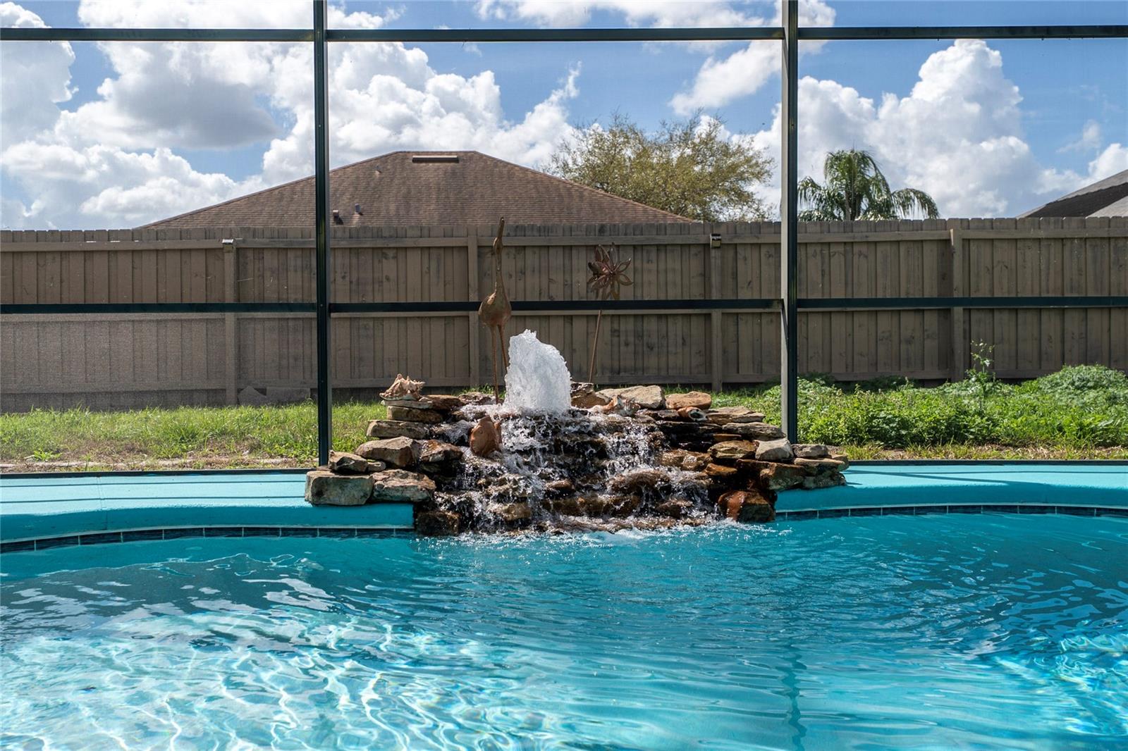 CANOE CREEK LAKES UNIT 4 - Residential