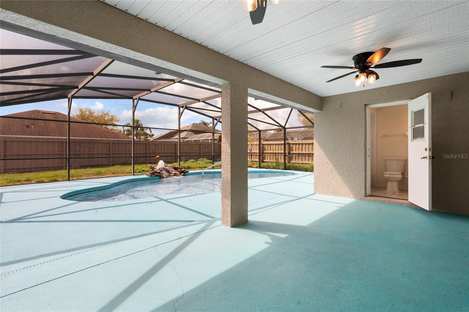 CANOE CREEK LAKES UNIT 4 - Residential