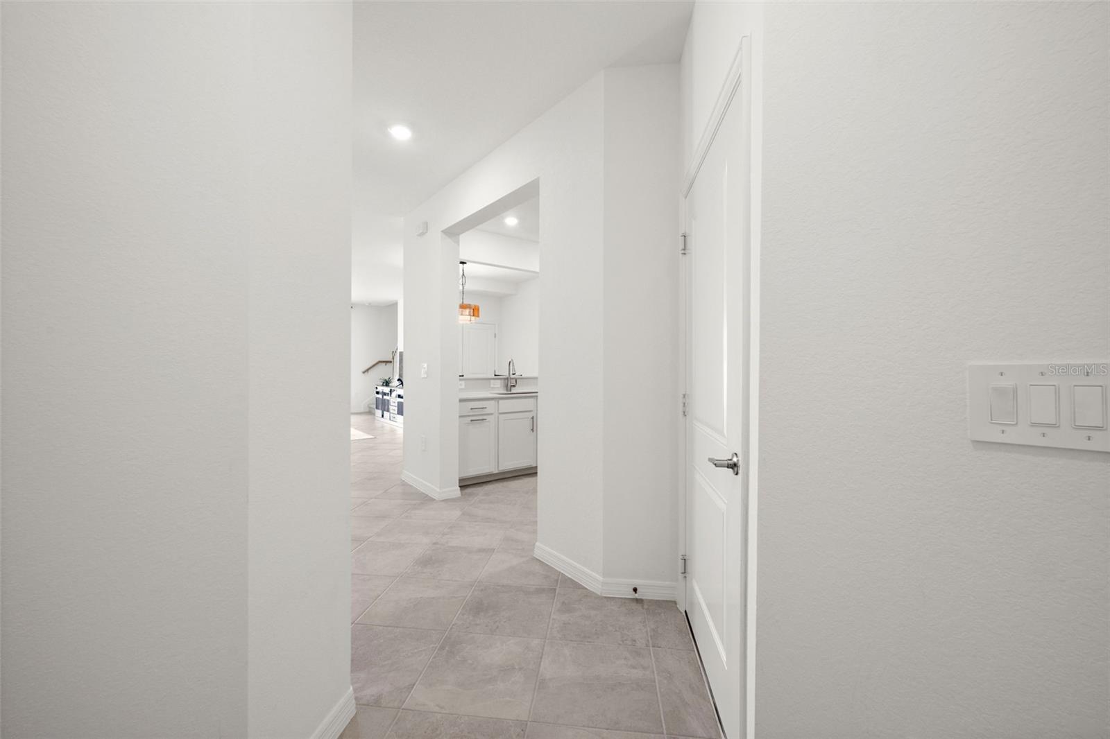 TUCKERS COVE - Residential