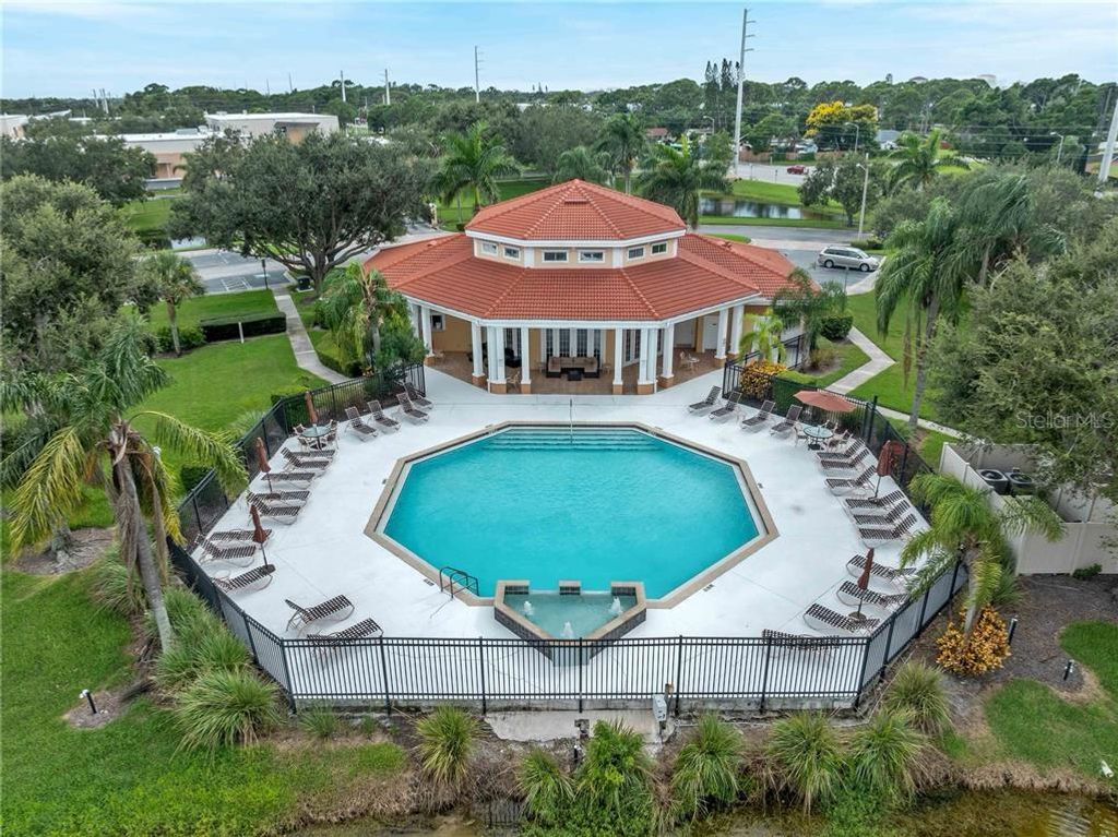 Photo of 2732 Hidden Lake Boulevard #D, Sarasota, FL 34237 (MLS # A4675591)