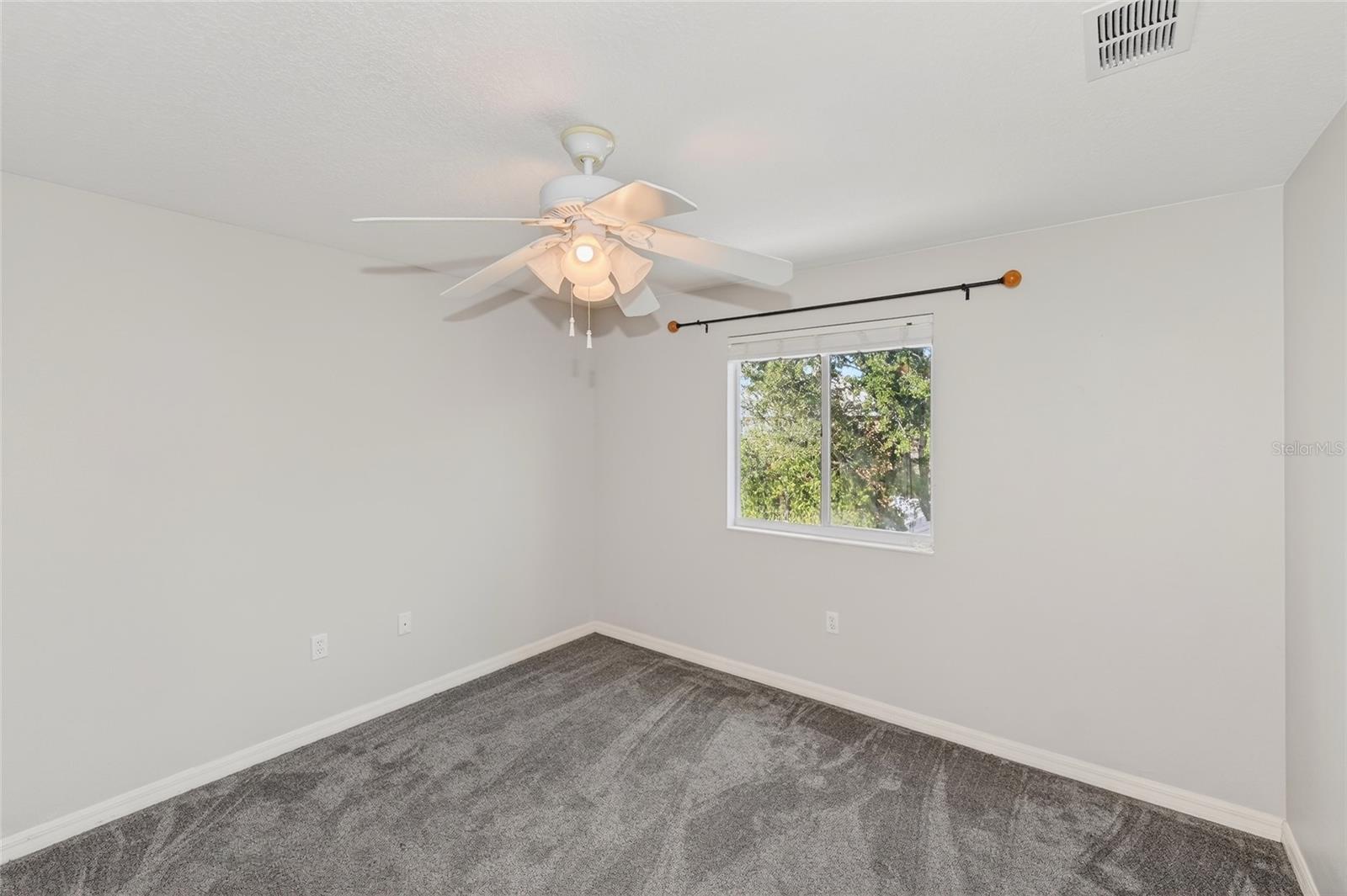 FOREST CREEK - Residential Lease