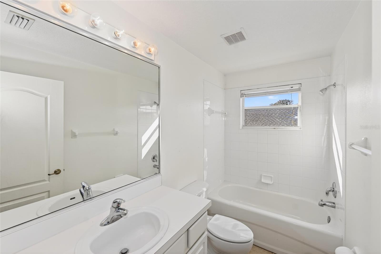 FOREST CREEK - Residential Lease