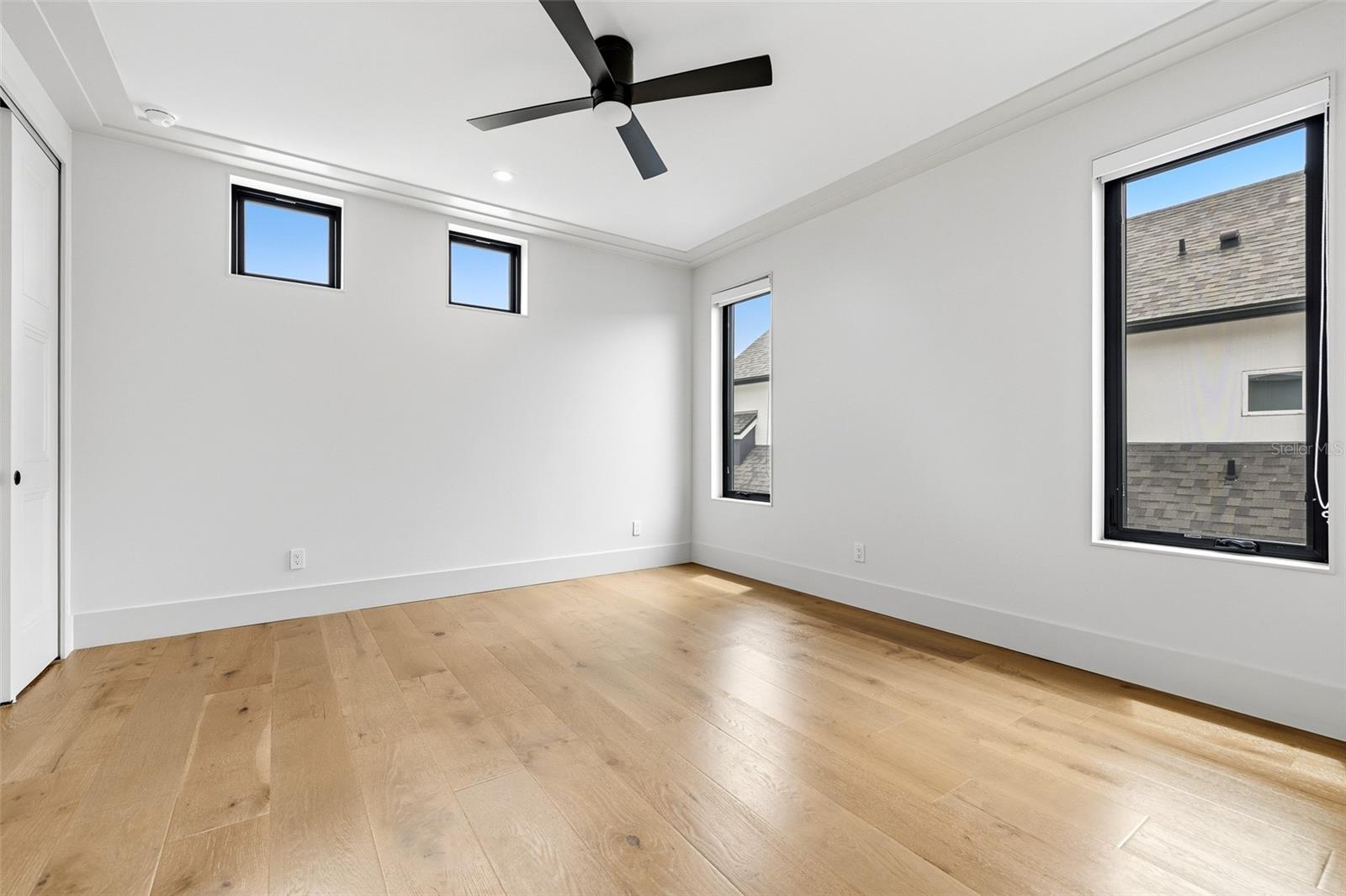 HORTON AARON - Residential