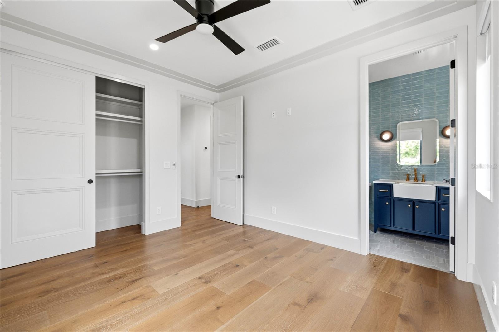 HORTON AARON - Residential