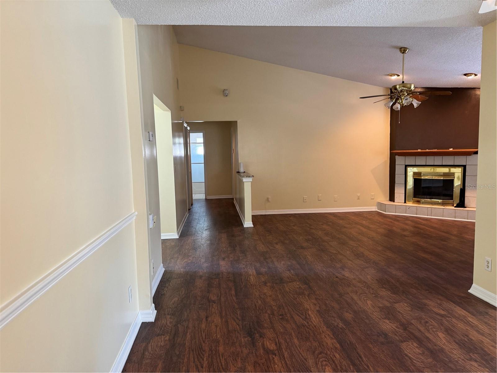 5581 AEOLUS WAY