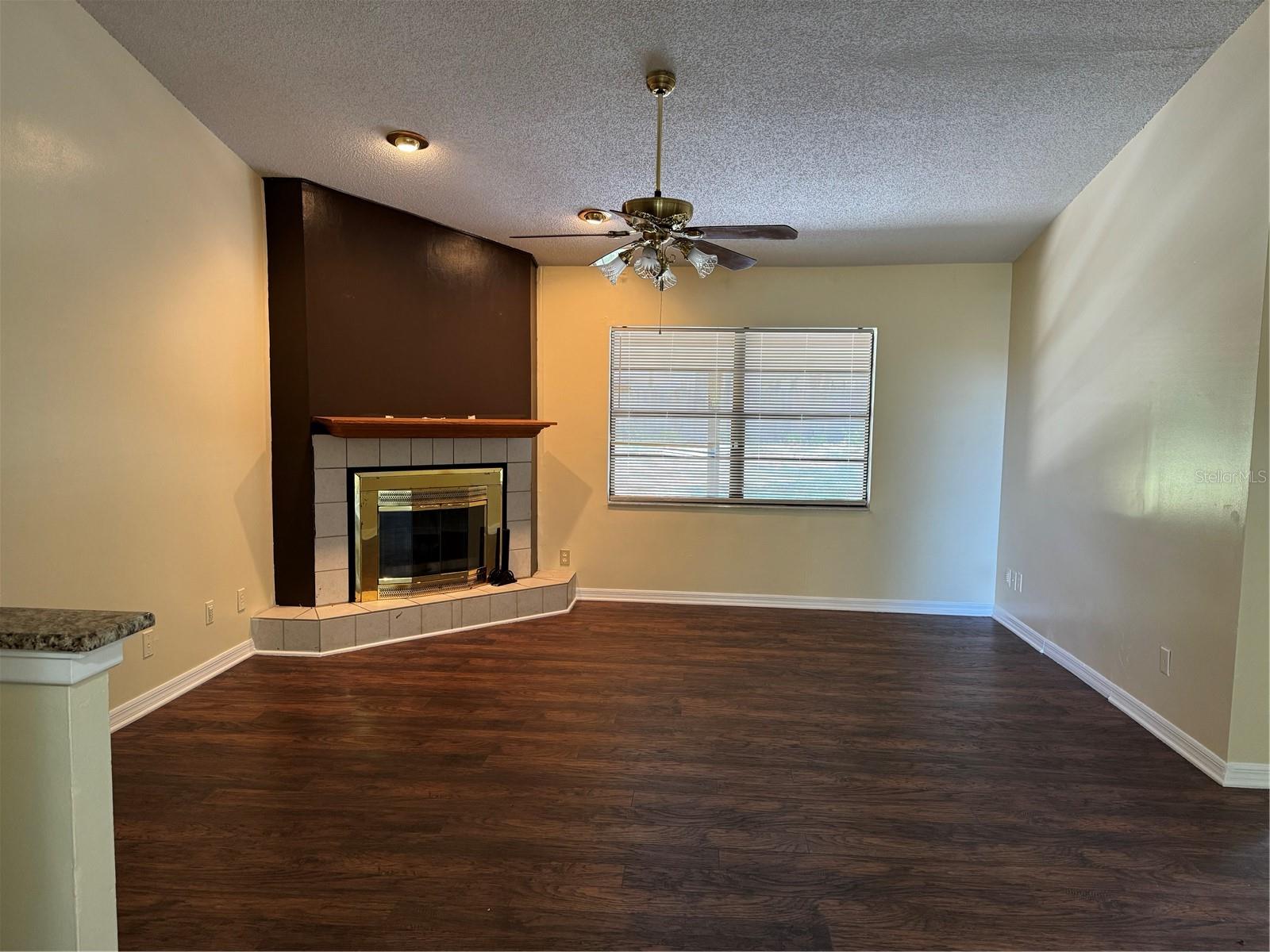 5581 AEOLUS WAY