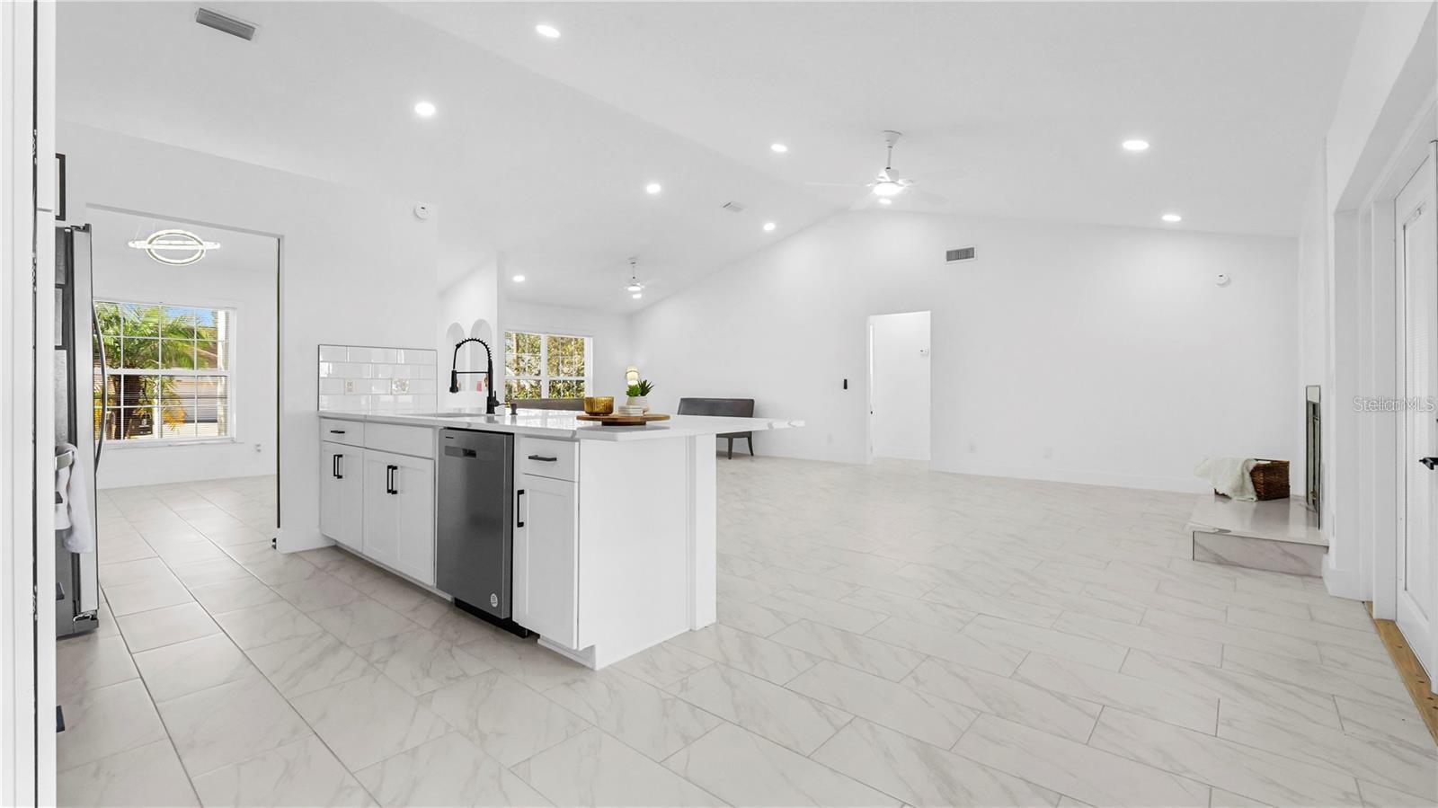 BOYETTE SPGS SEC A UN #4 - Residential