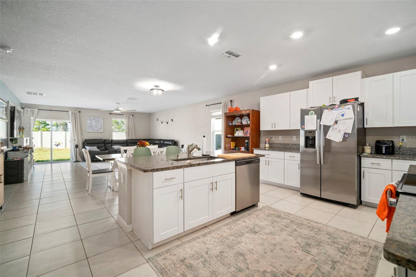 BERRY BAY SUB - Residential Lease