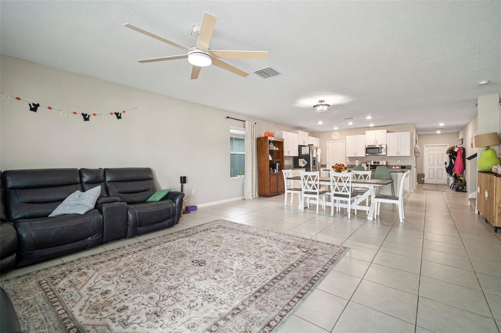 BERRY BAY SUB - Residential Lease