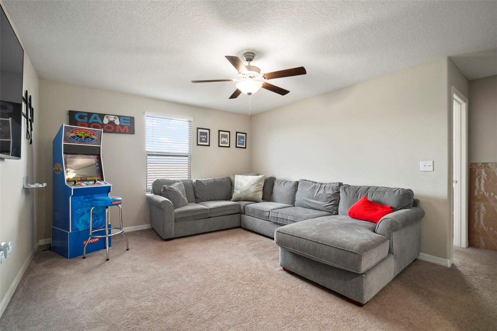 BERRY BAY SUB - Residential Lease