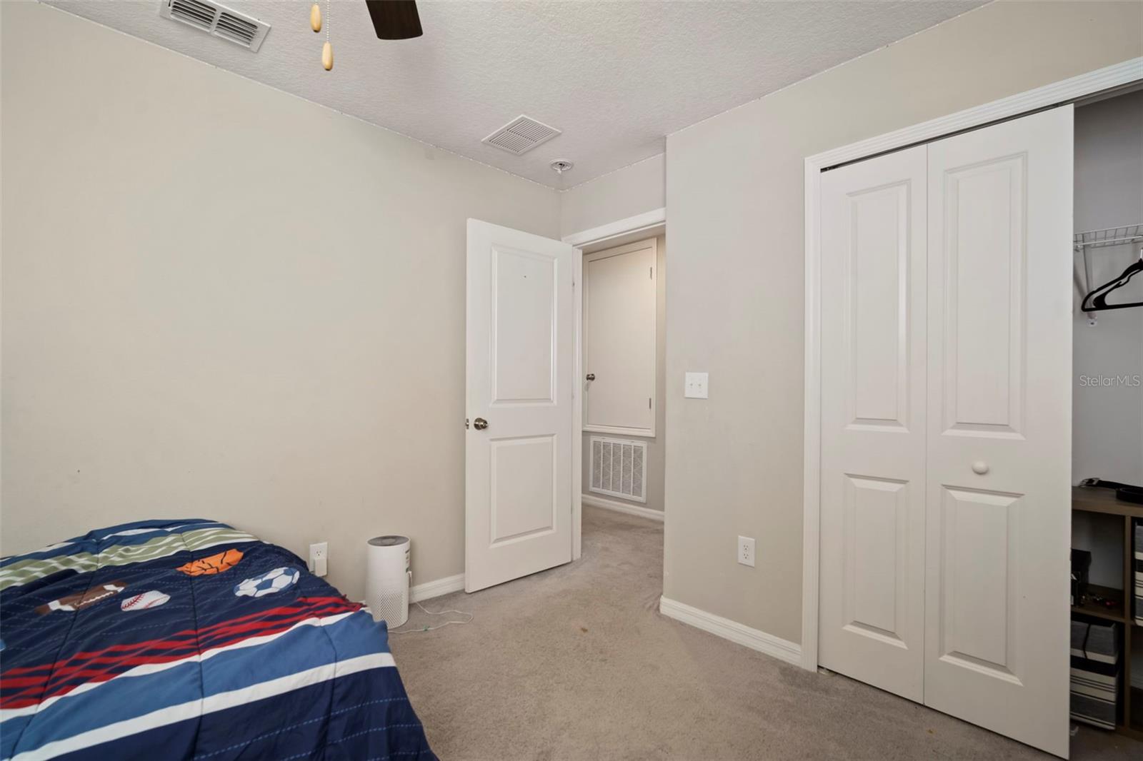BERRY BAY SUB - Residential Lease