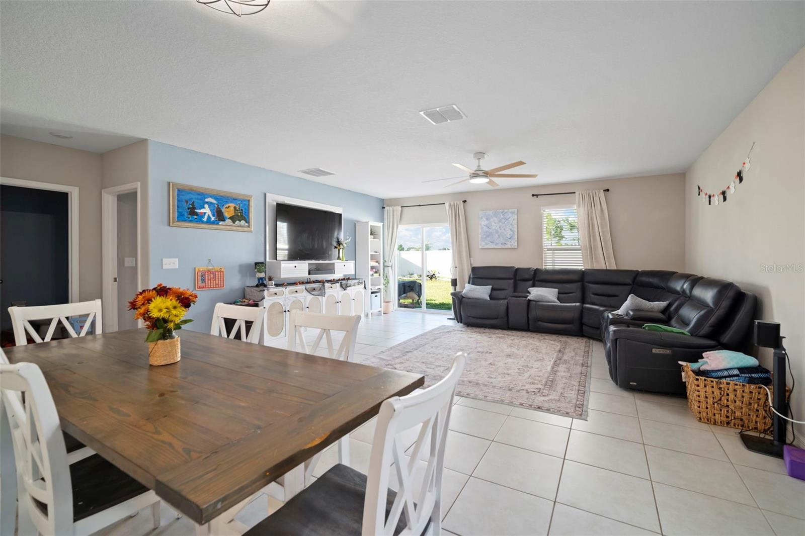 BERRY BAY SUB - Residential Lease