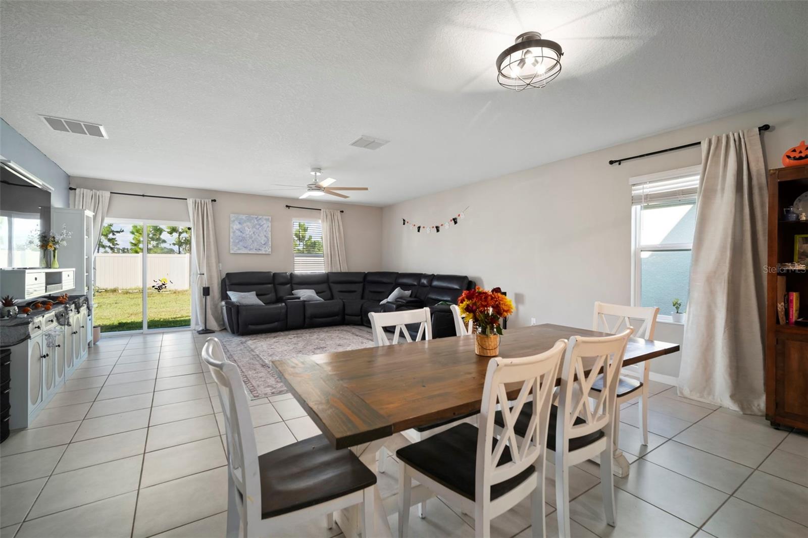 BERRY BAY SUB - Residential Lease