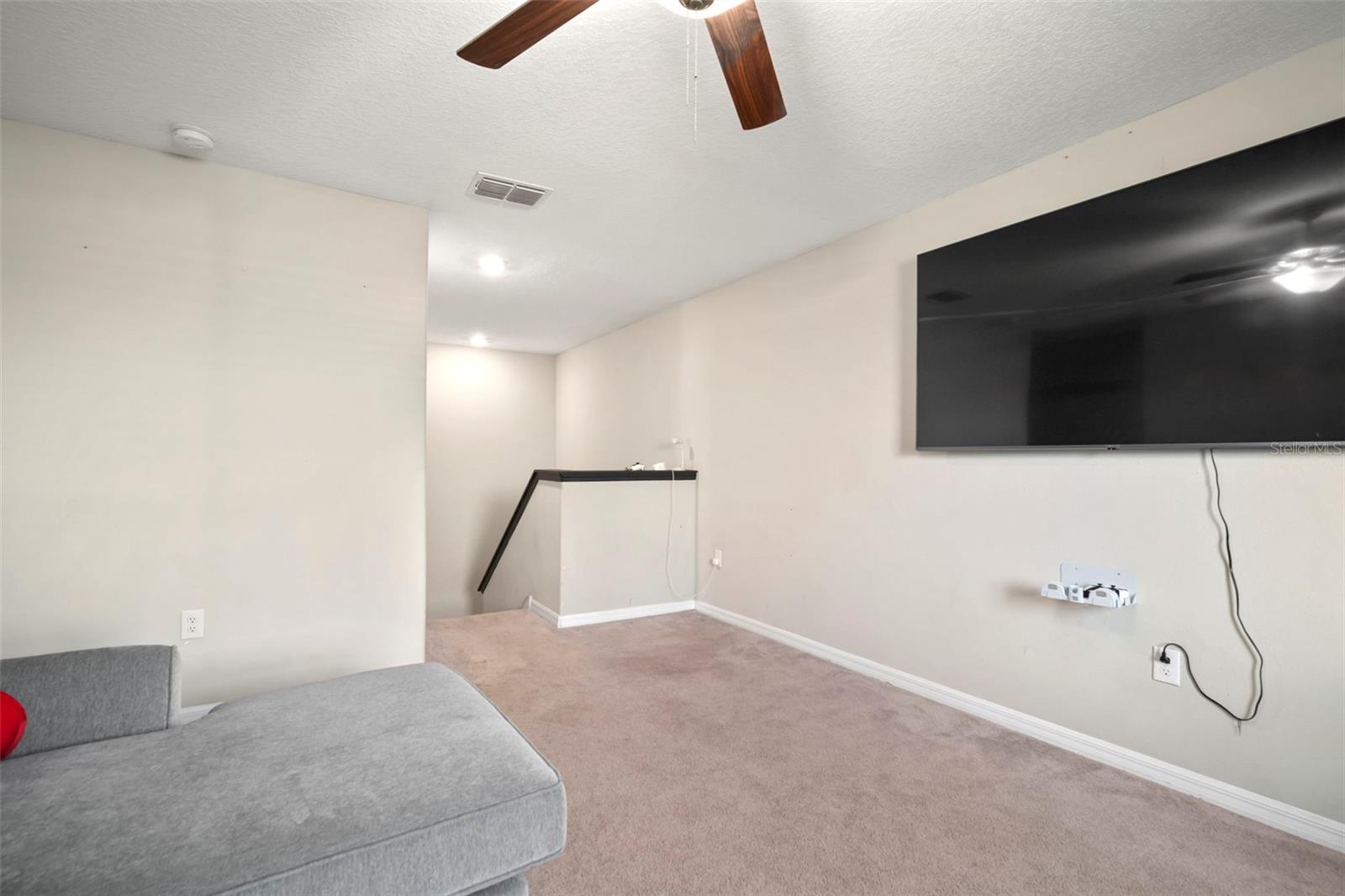 BERRY BAY SUB - Residential Lease