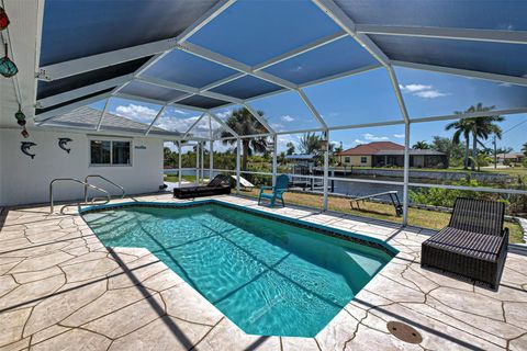 A home in PORT CHARLOTTE