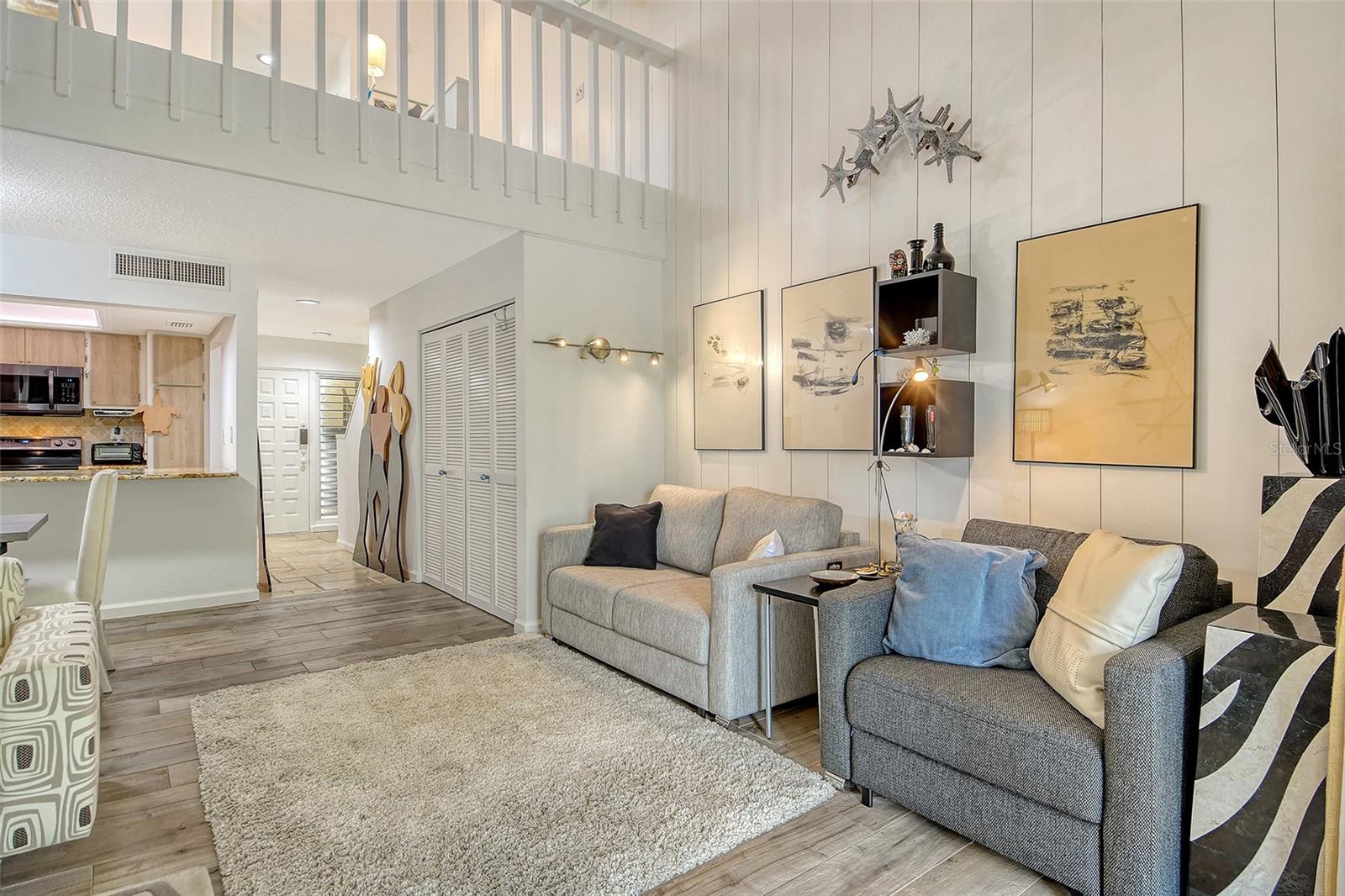 SEAPLACE I - Residential